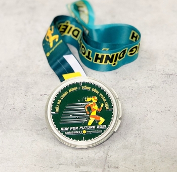 Huy chương chạy bộ Thegioididong 2021 -