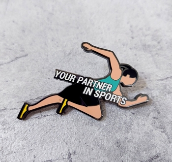 Huy hiệu cài áo số 32 -