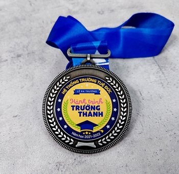 Huy chương tùy chỉnh Hành Trình Trưởng Thành -