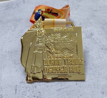 Huy chương Hào Khí Việt Nam - Nguyễn Huệ -