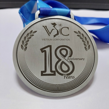 Huy chương khắc Laser đen -