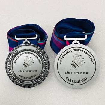 Huy chương khắc laser giải Cầu Long -