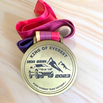Huy chương khắc laser King Of Everest -