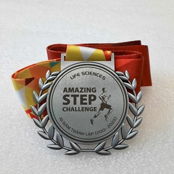 Huy chương khắc laser Step -