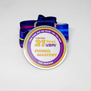 Huy chương In Uv Funnel Mastery -