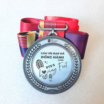 Huy chương khắc laser DTS Software Vietnam -