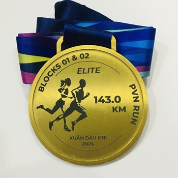 HUY CHƯƠNG KHẮC PNV RUN -