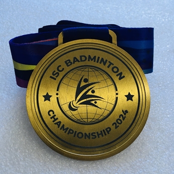 HUY CHƯƠNG CẦU LÔNG ISC -