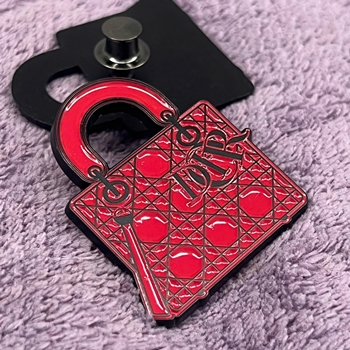 Huy hiệu cài áo số 157 -