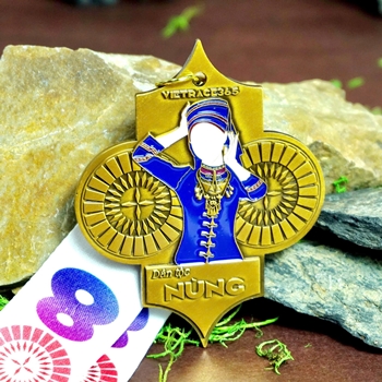 HUY CHƯƠNG DÂN TỘC NÙNG -