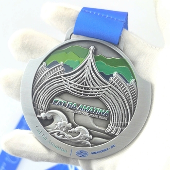 HUY CHƯƠNG CÁT BÀ MARATHON 2025 -