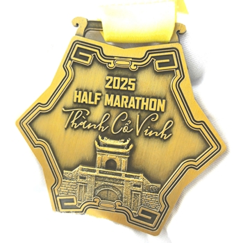 HUY CHƯƠNG THÀNH CỔ VINH 2025 -