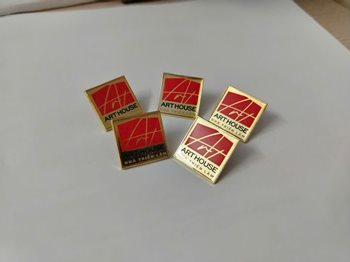 Huy hiệu cài áo số 172 -
